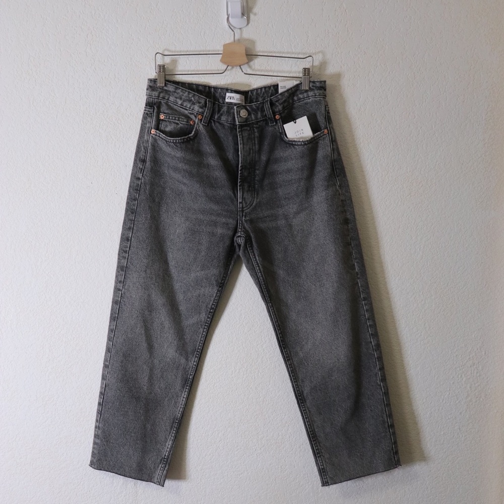 Relaxed Fit Denim - Picture 2 of 5